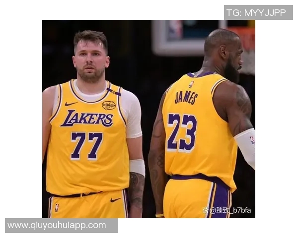 美记大胆预测湖人新赛季首发阵容将由东契奇和八村塁领衔 美记大胆预测湖人新赛季首发阵容将由东契奇和八村塁领衔