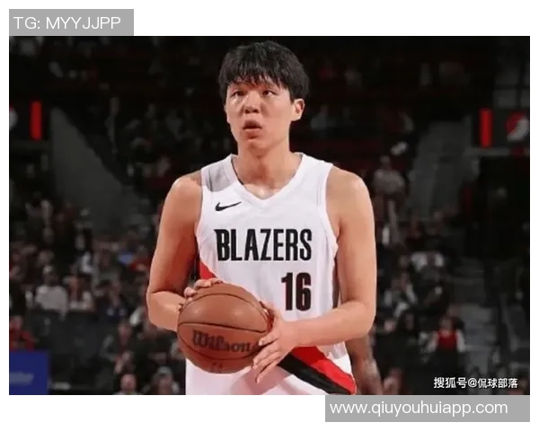 拓记：开拓者首战森林狼或启用小个阵容杨瀚森预计替补出战15分钟