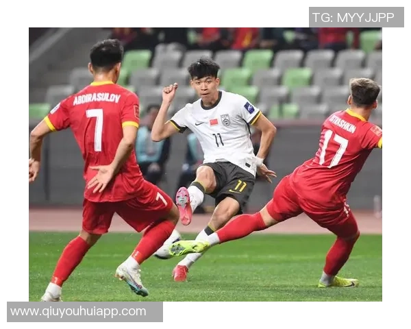 马德兴解析U23国足热身赛胜吉尔吉斯王钰栋65米吊射精彩瞬间